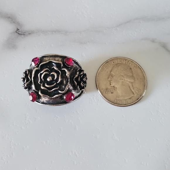Flower Silver Tone Stretch Ring with Fuchsia Pink Stones 💥3 for $24💥 - Picture 13 of 16